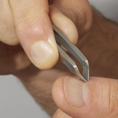 Tweezerman Men's Mini Hangnail Squeeze Snip Nipper, Silver