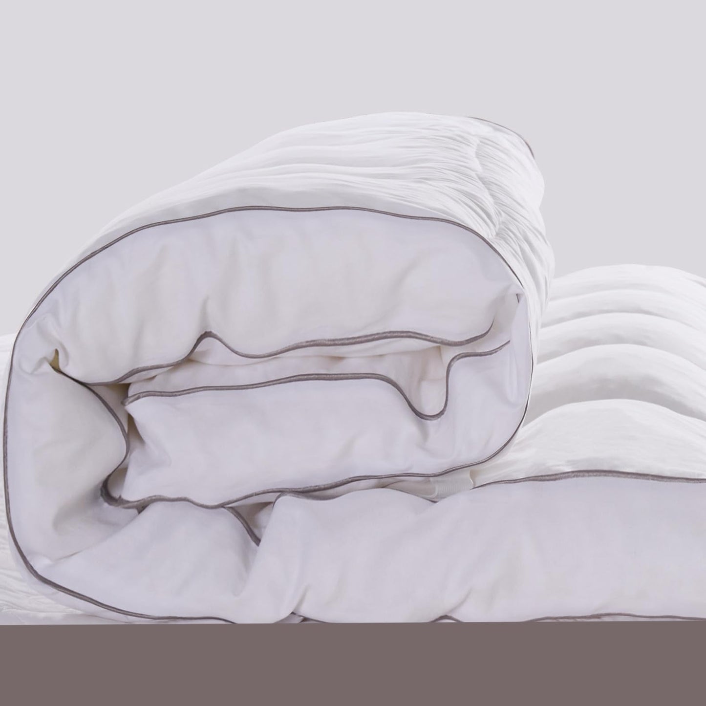 Memory Foam Queen Mattress Topper, Bed Topper with 3 Inch Extra Thick Shredded Foam, 100% Cotton Mattress Pad Cover, Breathable & Skin-Friendly Queen Size Mattress Topper with Anchor Straps