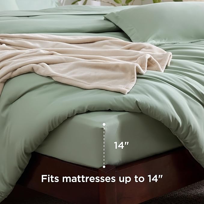 Bedsure Queen Comforter Set Sage Green, 8 Pieces Prewashed Queen Size Bed in a Bag with Soft Fleece Bed Blanket, Down Alternative Bedding Set for All Seasons, Sheets, Pillowcases & Shams