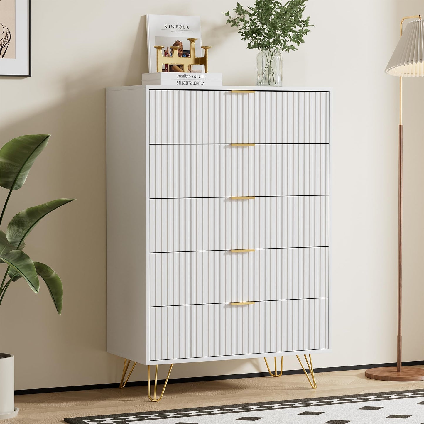 Furniway White Dresser for Bedroom, Fluted Modern Dresser with Gold Pulls and 5 Drawers, 15.7" D x 31.5" W x 47.2" H
