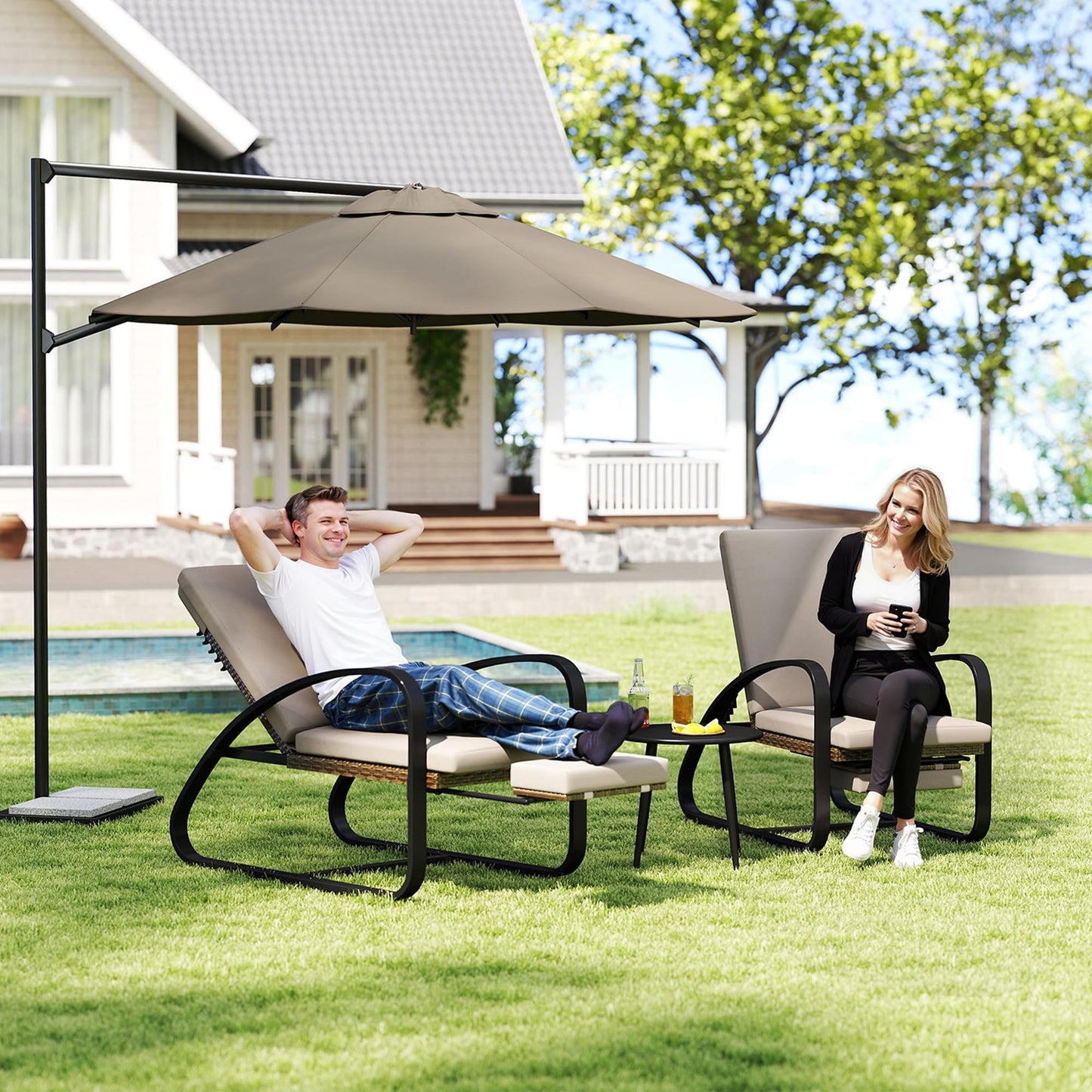 DAYARUS 3 Piece Patio Furniture Set, Modern Patio Chaise Lounge Chairs, 5-Position Adjustable Bistro Set Balcony Furniture, Metal Patio Chairs with Coffee Table, Pool Lounge Chair for Deck, Khaki