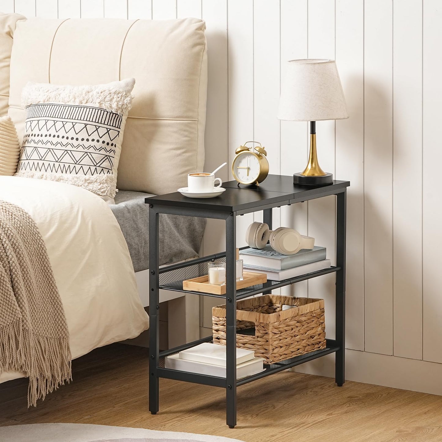HOOBRO Black Side Table, 3-Tier Metal Side Table, Small Black Table with 2 Flat or Slant Adjustable Shelves for Small Spaces, Hallway, Living Room, Bedroom, Sturdy, Easy Assembly, Black BB23BZ01G1